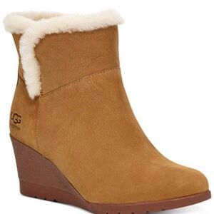 UGG Women's Tan Shearling Waterproof Boots